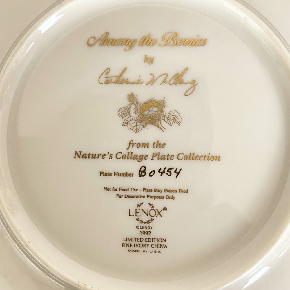 "Among the Berries" Catherine McClung Lenox Plate - Picture 2 of 7